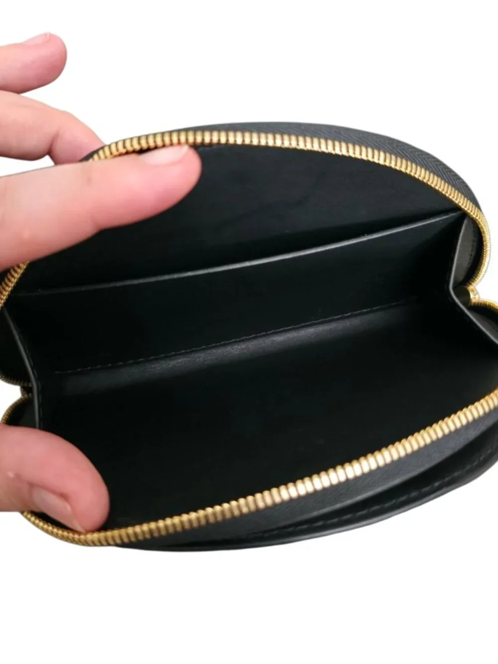 Polene Half Moon Wallet Black Smooth Calfskin Leather Zip Around Demie Lune